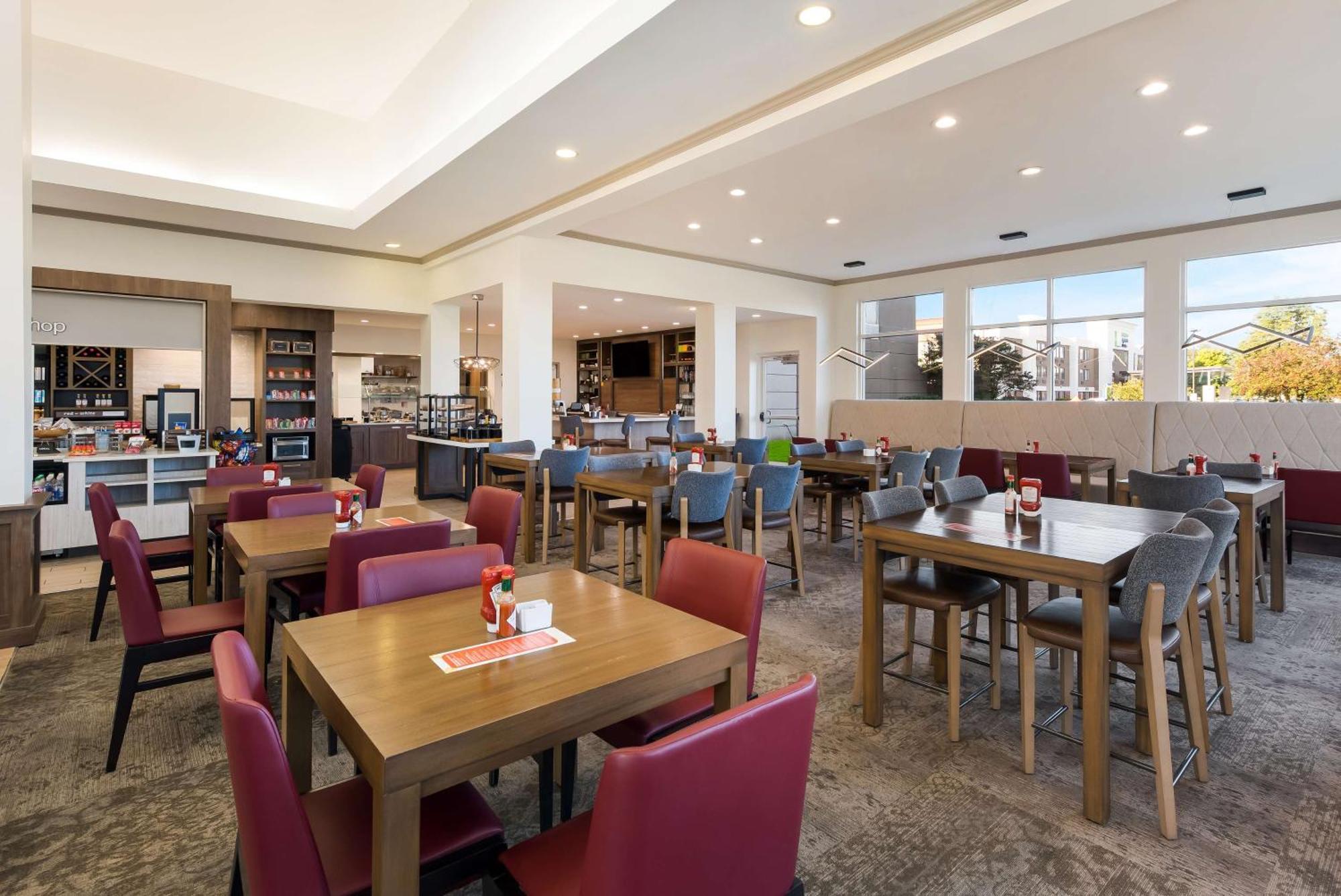 Hilton Garden Inn Columbus/Grove City Bagian luar foto