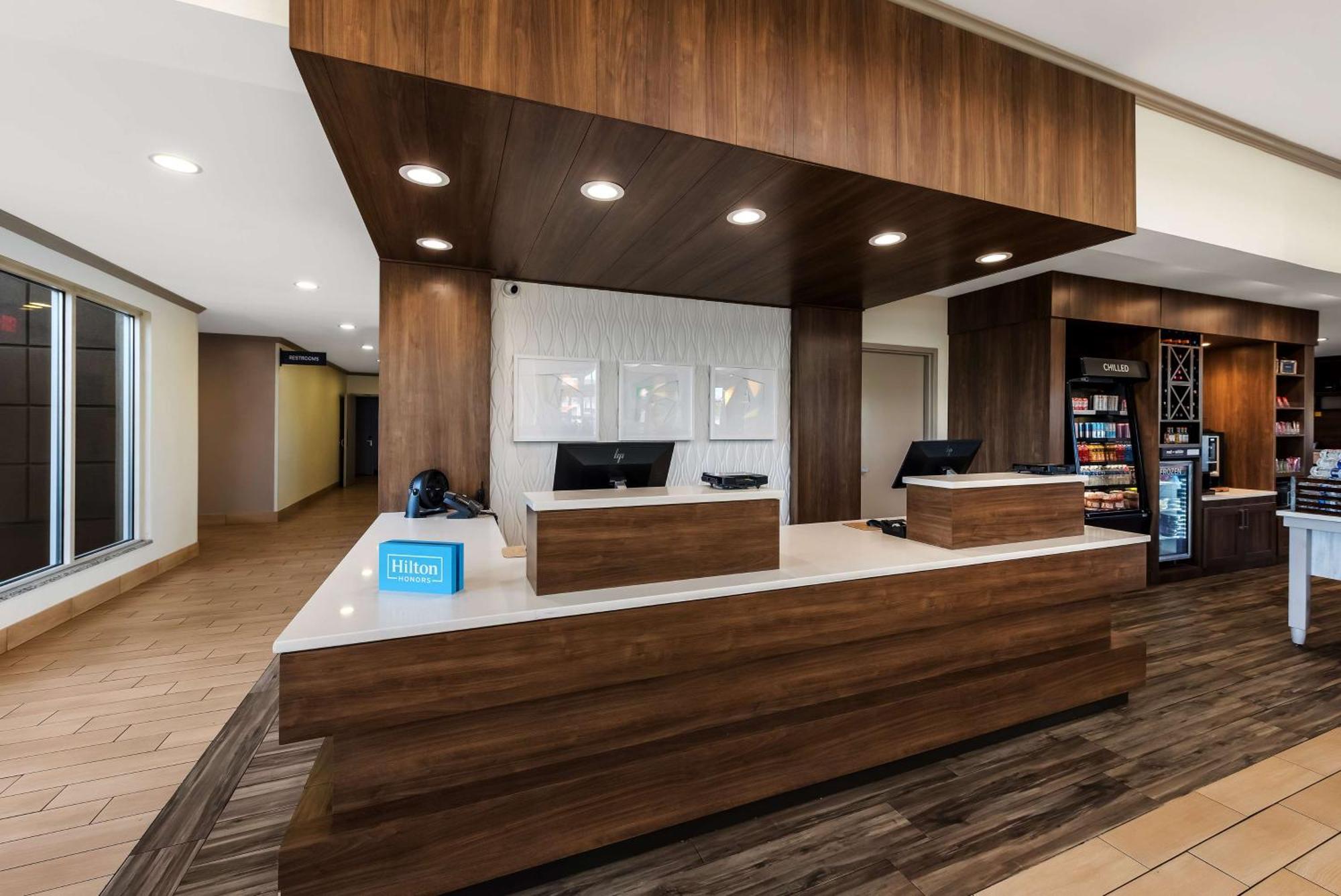 Hilton Garden Inn Columbus/Grove City Bagian luar foto
